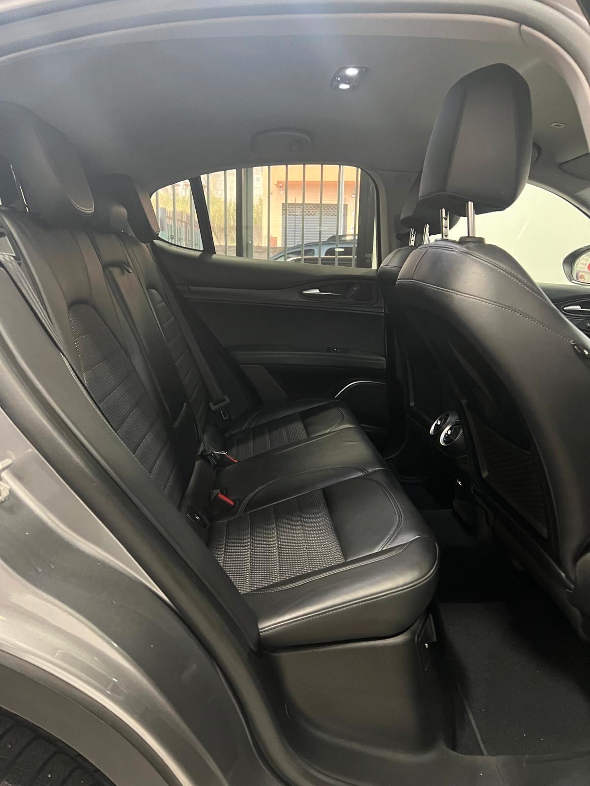 Alfa Romeo Stelvio 2.2 Turbodiesel 210 CV AT8 Q4 Super.PROMO FINANZIAMENTO