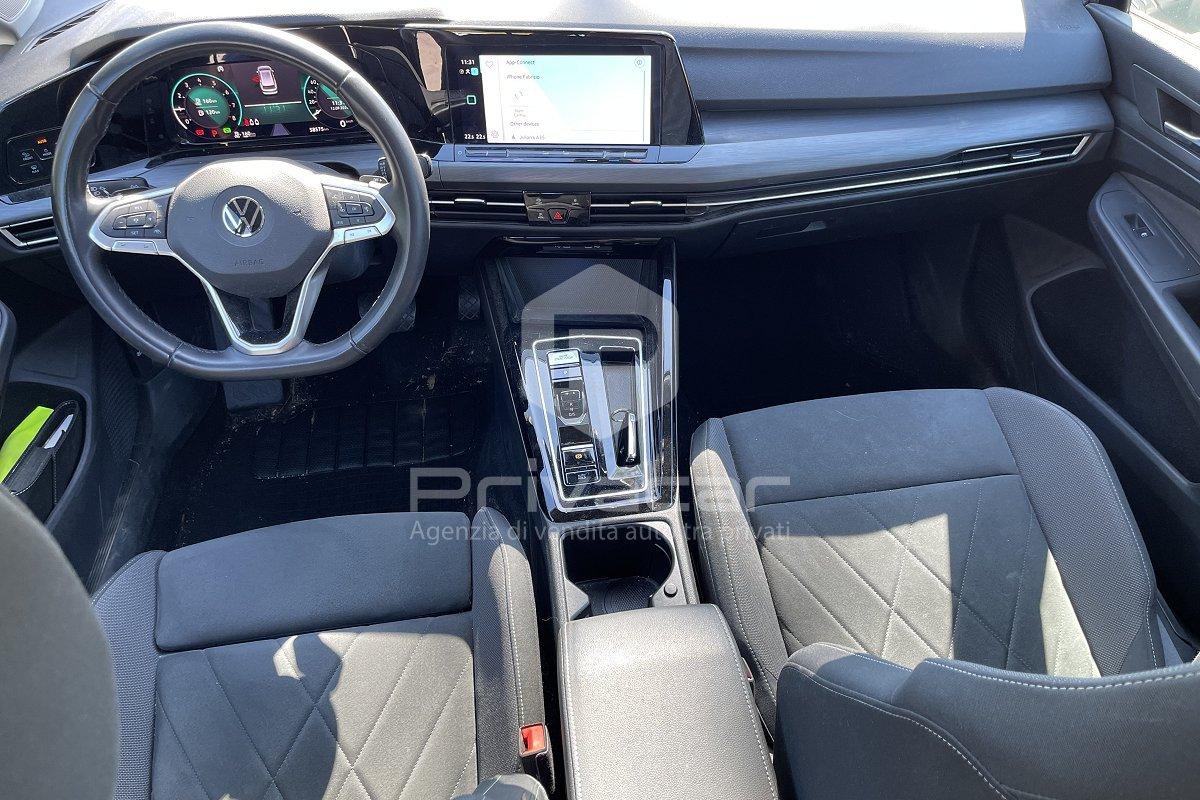 VOLKSWAGEN Golf Variant 1.5 TGI DSG Style