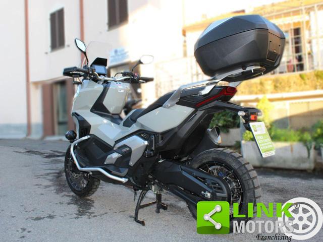 HONDA X-ADV 750 ADVENTURE DEL 2021 GARANTITA fino AL 2027 !!!