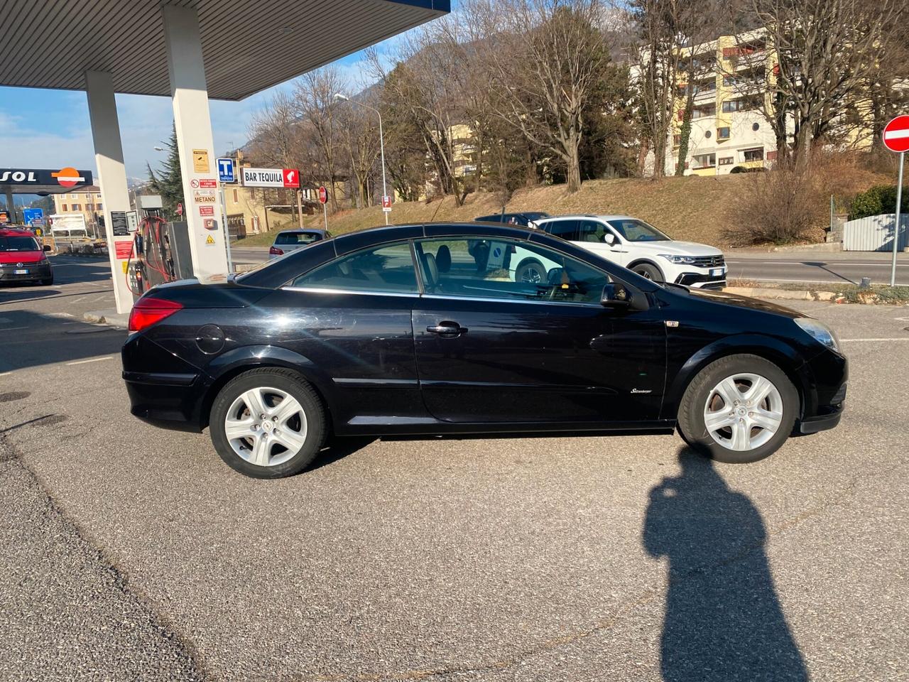 Opel Astra TwinTop 1.6 16V VVT Enjoy