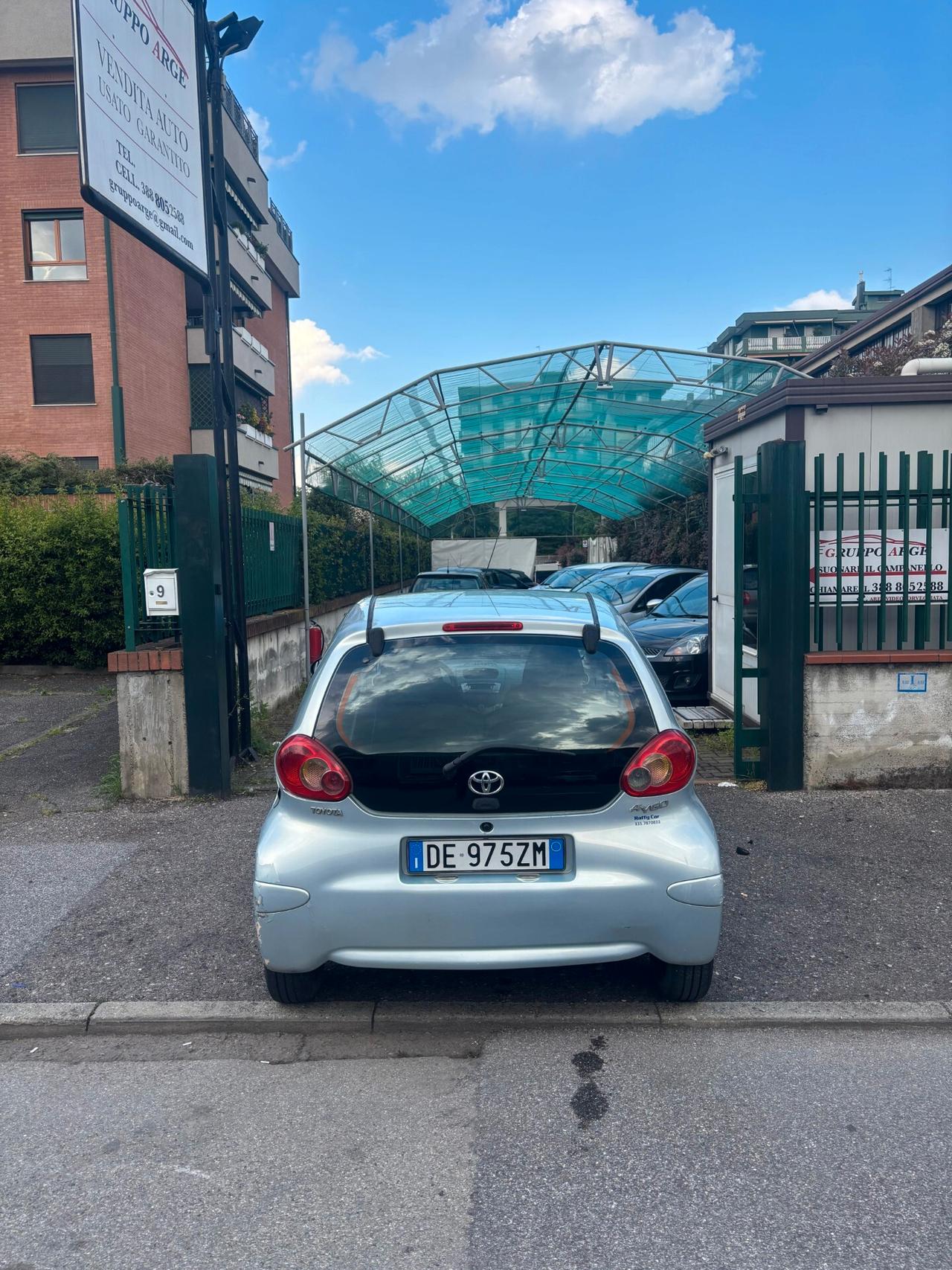 Toyota Aygo 1.0 12V VVT-i 5 porte Sol