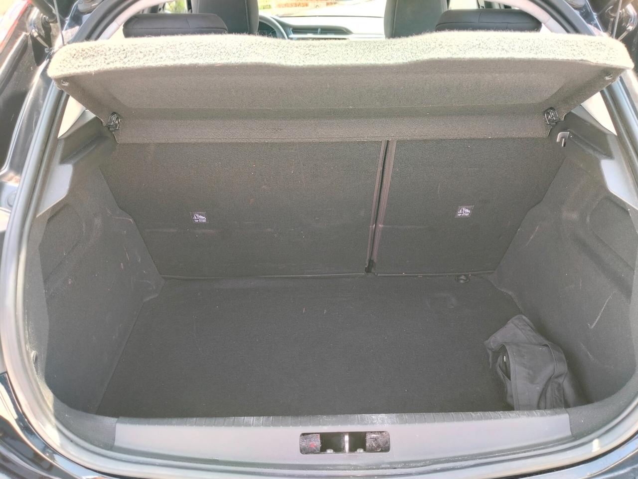 Opel Corsa 1.5 D 100 CV Edition
