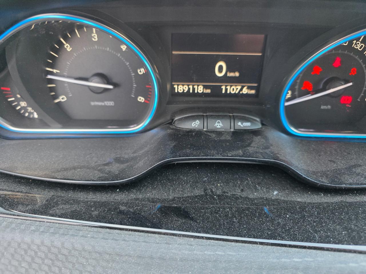 Peugeot 2008 BlueHDi 100 Allure