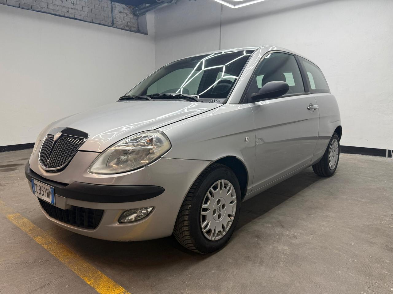 Lancia Ypsilon 1.2 Oro