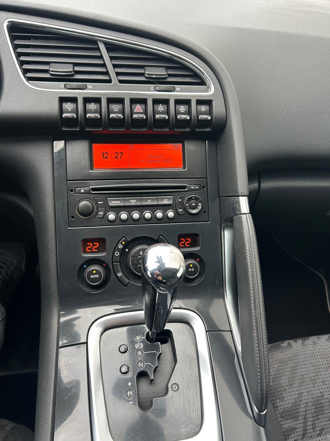 Peugeot 3008 2.0 HDi 163CV aut. Outdoor automatica gancio traino