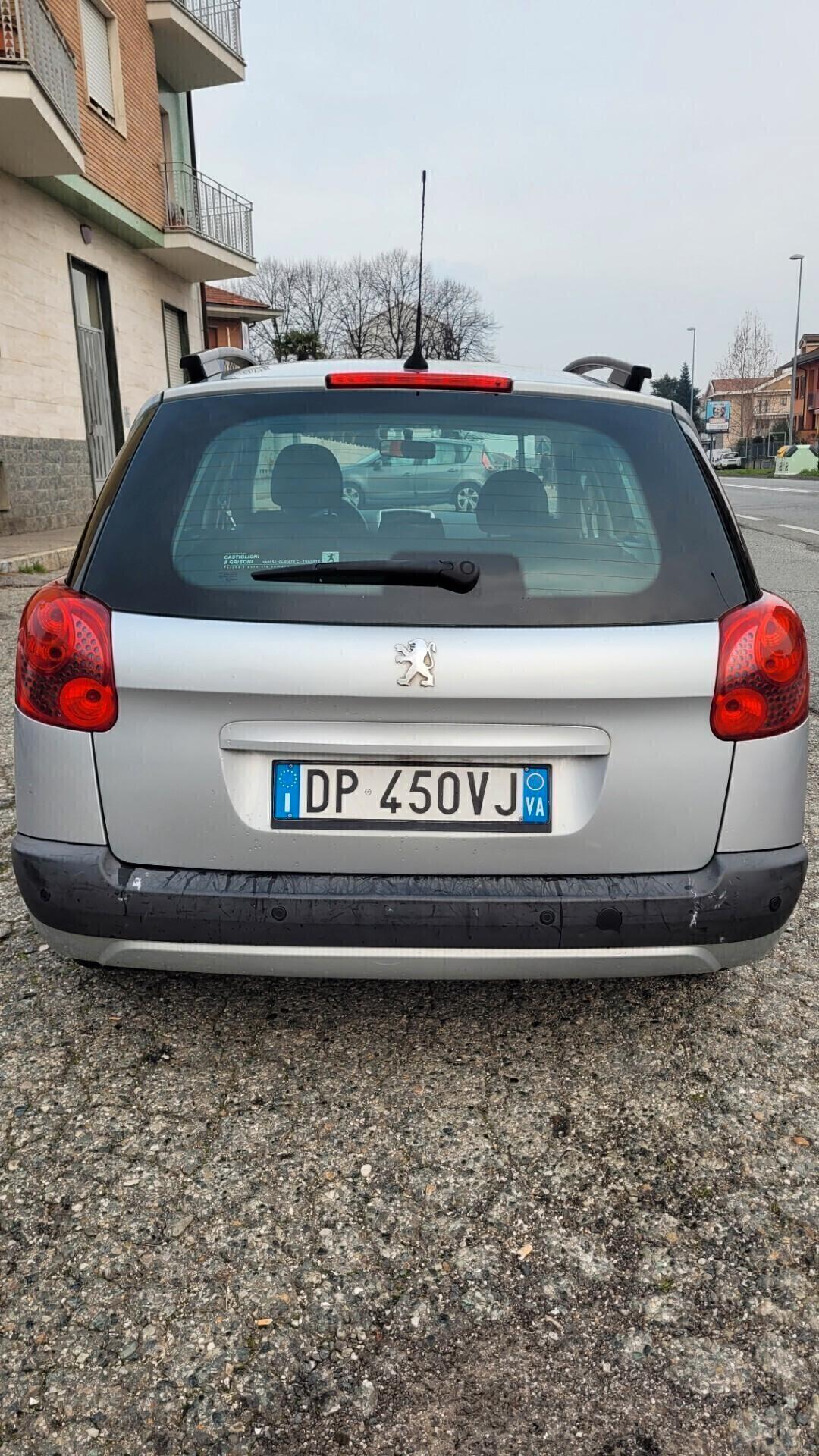 Peugeot 207 1.4 8V 75CV SW ONE Line