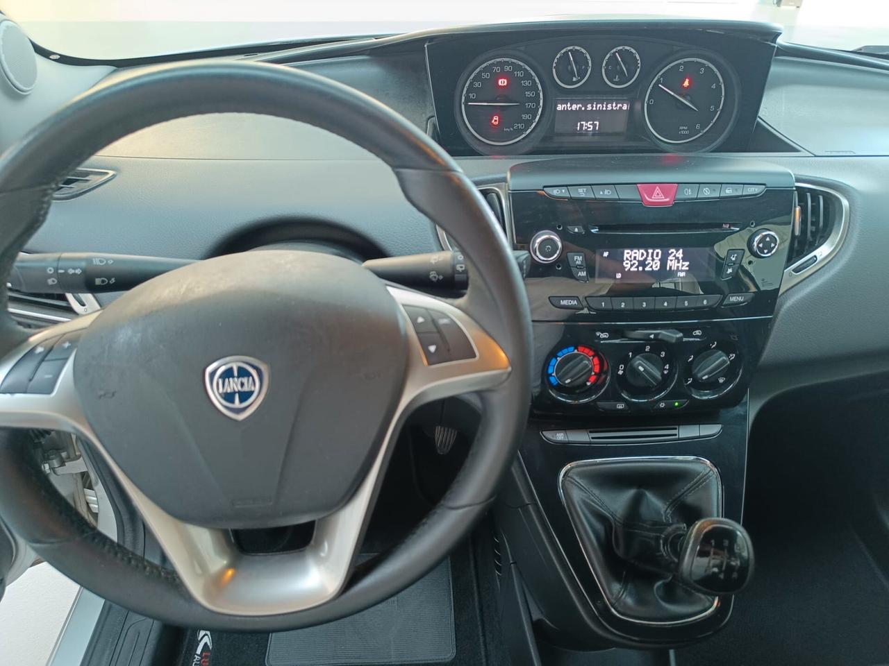 Lancia Ypsilon 1.3 MJT 16V 95 CV 5 porte S&S Gold
