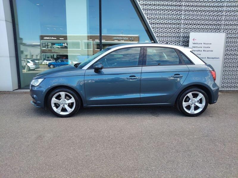 Audi A1 A1 Sportback 1.0 tfsi Sport 82cv