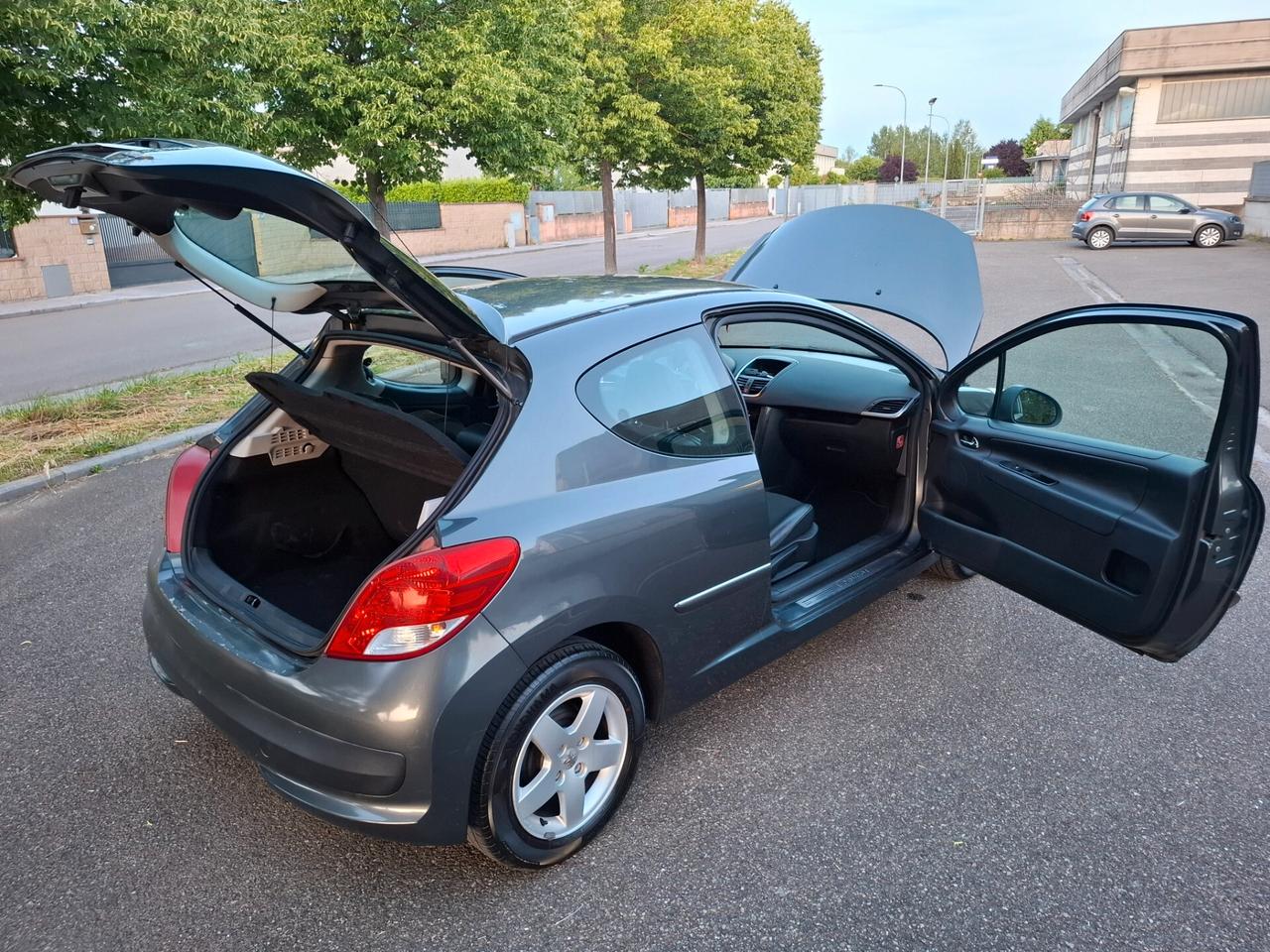 Peugeot 207 1.4 HDi 70CV 3p. XS