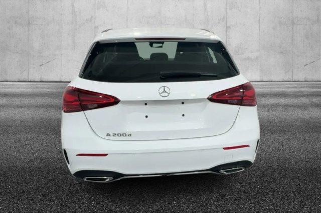 MERCEDES-BENZ A 200 d Automatic AMG Line Premium