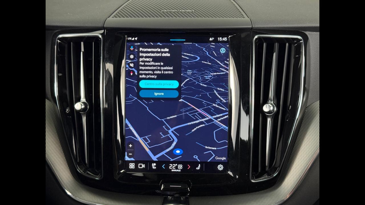 VOLVO XC60 II 2022 - XC60 2.0 t6 phev Plus Dark awd auto