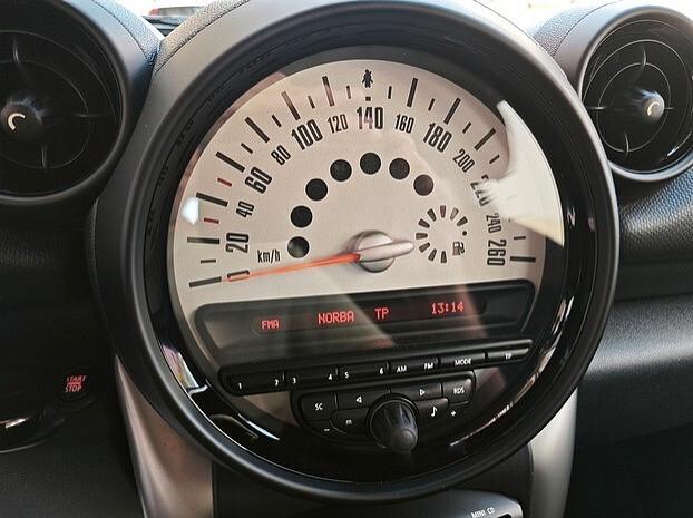 MINI Countryman Cooper 1.6 D - 2013