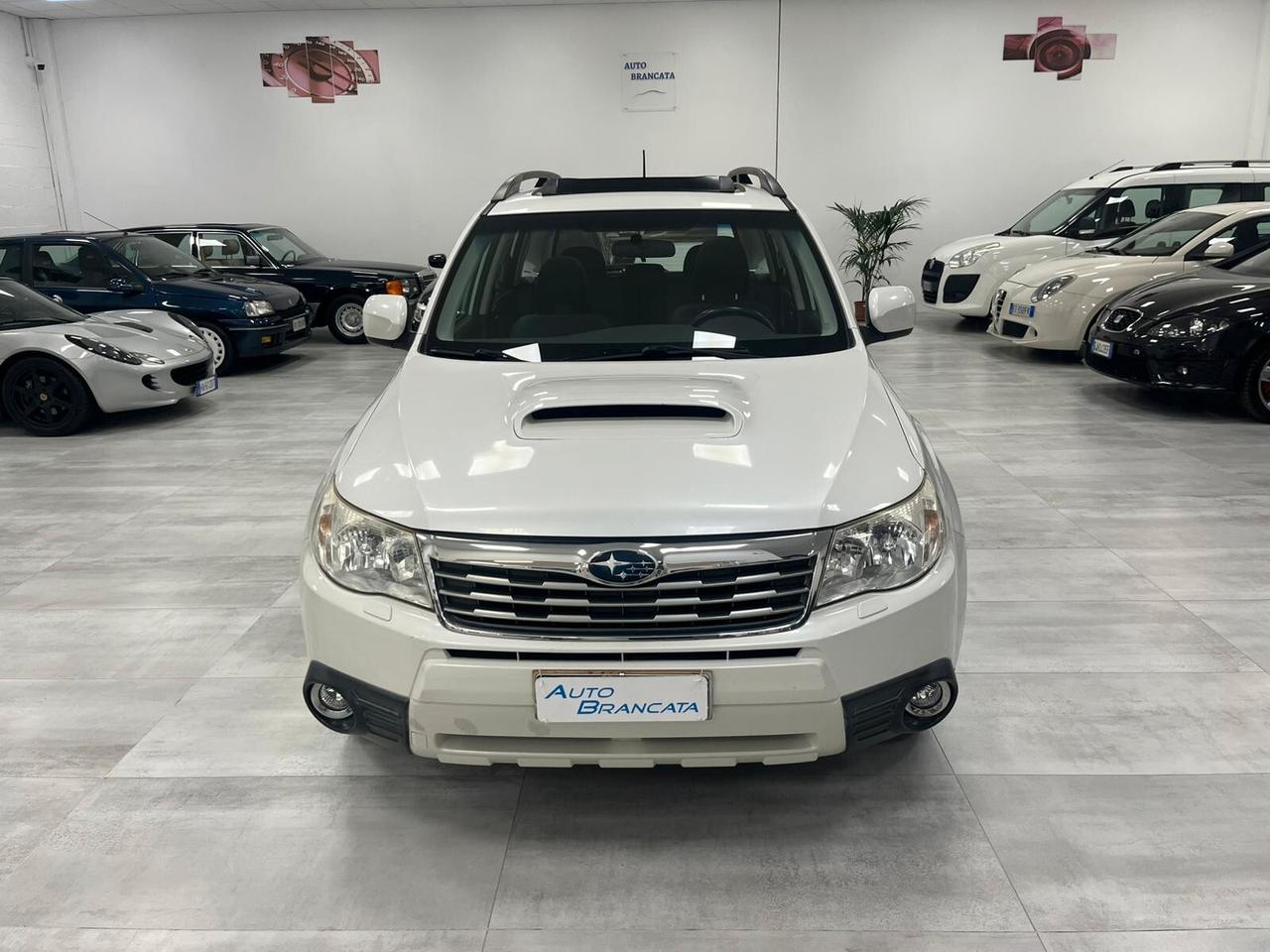 Subaru Forester 2.0d X 6mt