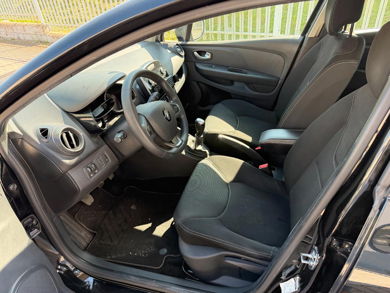 Renault Clio dCi 8V 75CV Start&Stop 5 porte Energy Zen