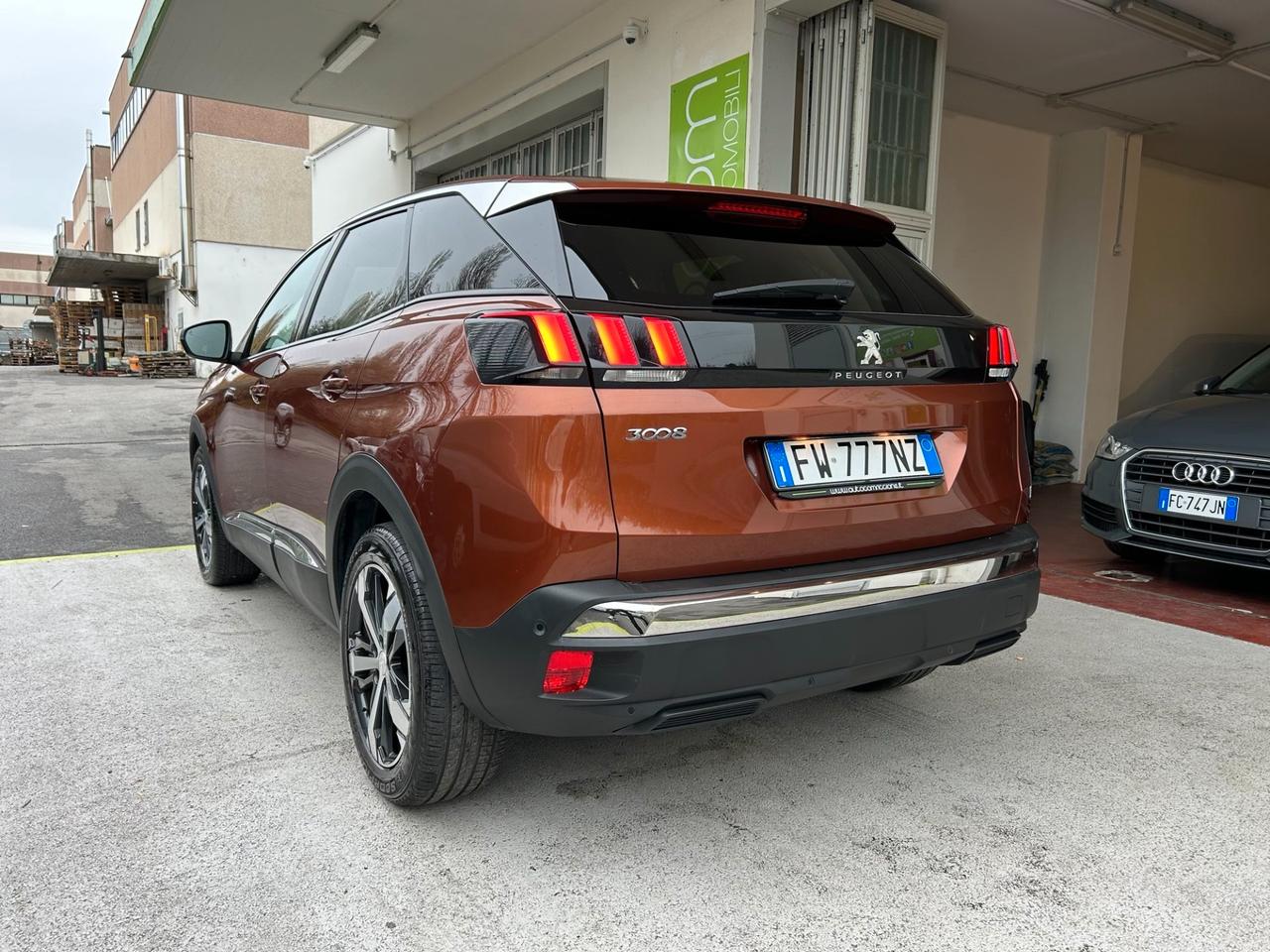 Peugeot 3008 1.2 PURETECH ALLURE S&S GARANZIA24MES