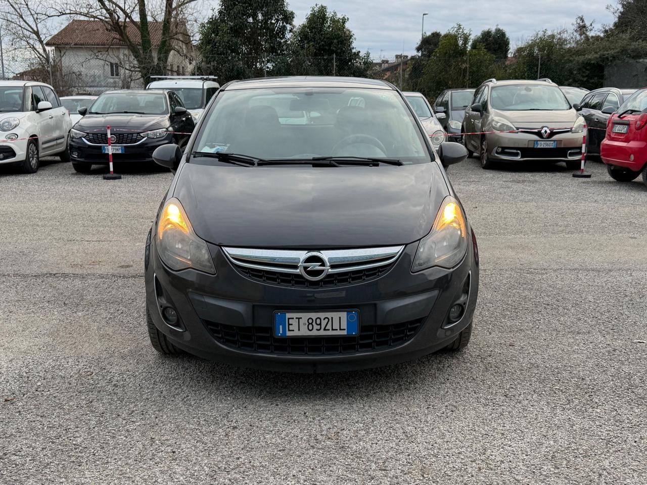 Opel Corsa 1.2 5 porte Edition