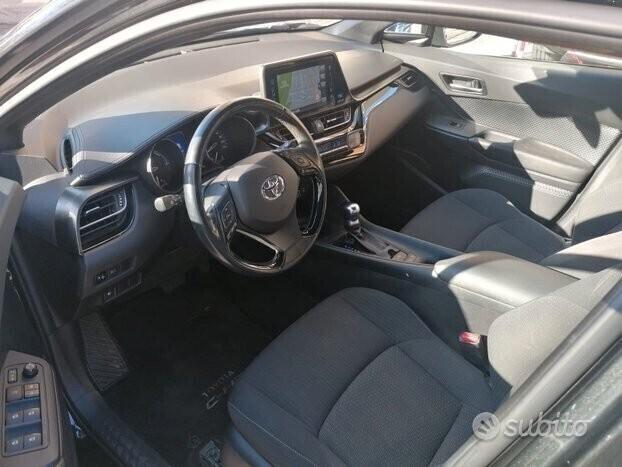 Toyota C-HR Hybrid Business NO OBBL. FINANZ.