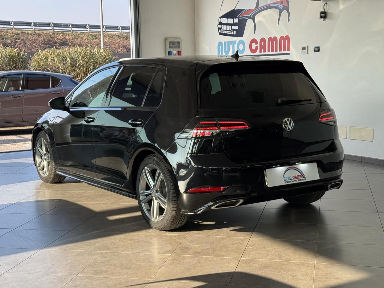 Volkswagen Golf 5p 1.5 tsi Sport R-line 150cv DSG Rline