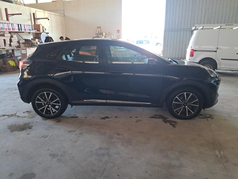 FORD PUMA 1.0 MHEV TITANIUM