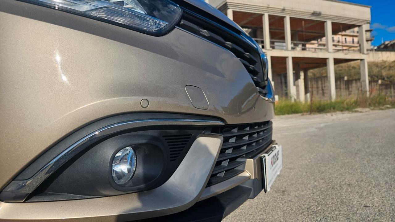 Renault Scénic 110 CV Energy Zen