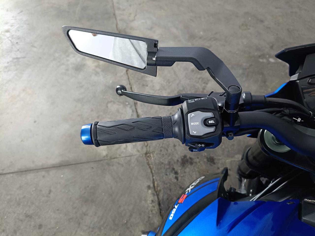 SUZUKI GSX-S - GSX-S 750 Abs