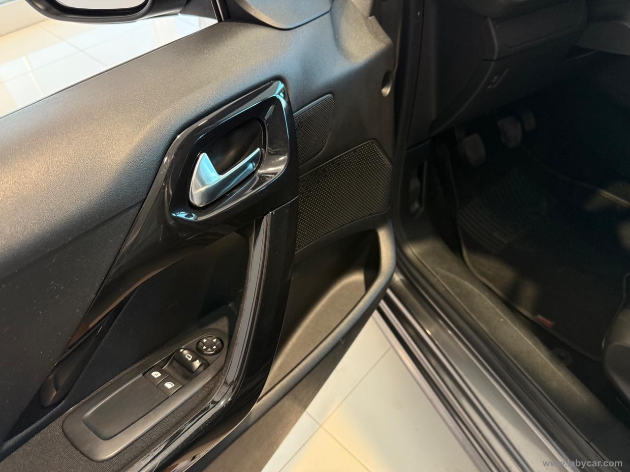 PEUGEOT 208 PureTech 82 5p. Allure
