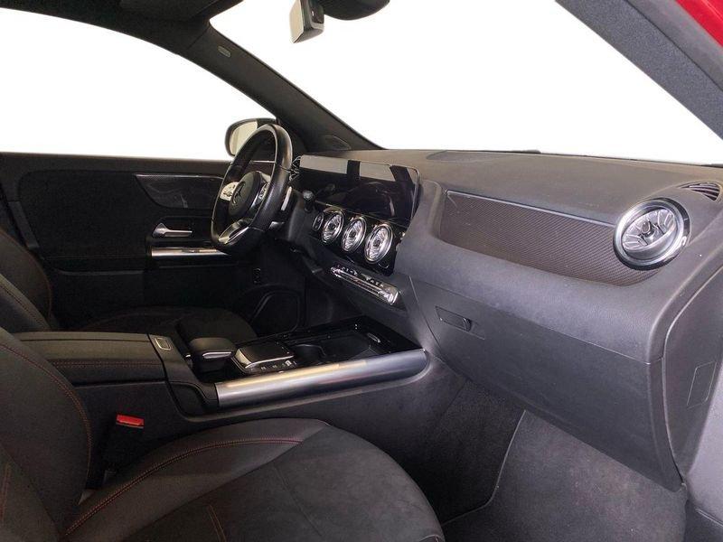 Mercedes-Benz GLA GLA 200 d Automatic Premium