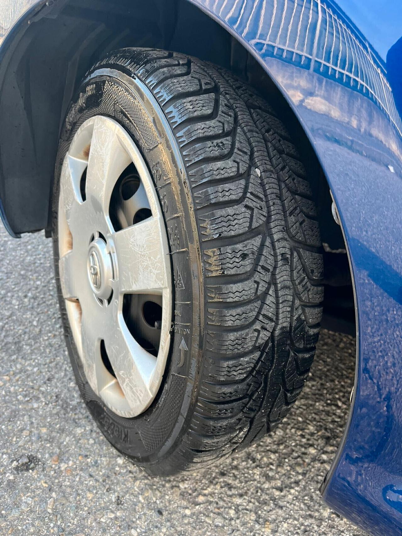 Toyota Aygo 1.0benz CAMBIO AUTOMATICO