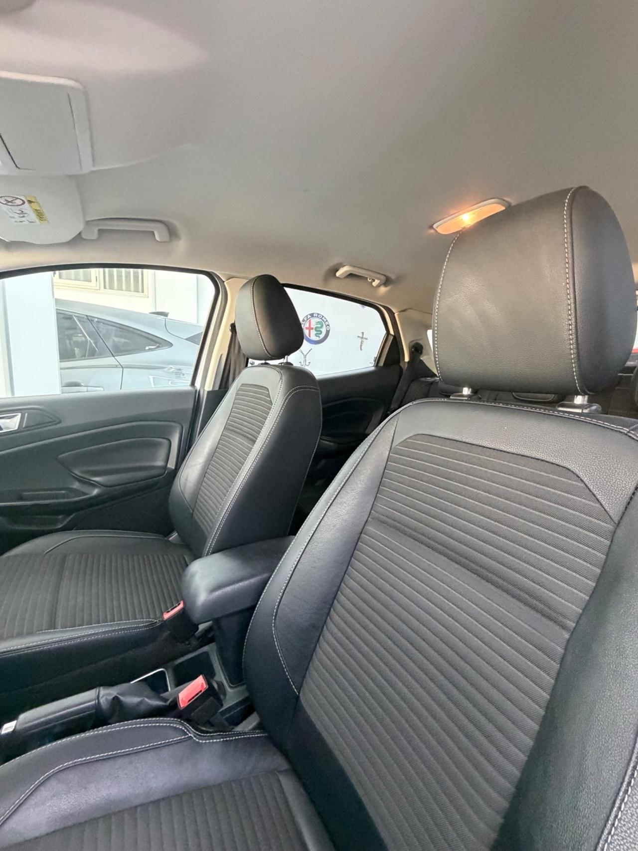 Ford EcoSport 1.0 EcoBoost 100 CV ST-Line Black Edition
