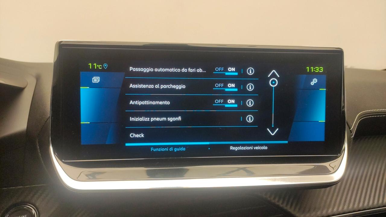 Peugeot 208 motore elettrico 136 CV 5 porte GT