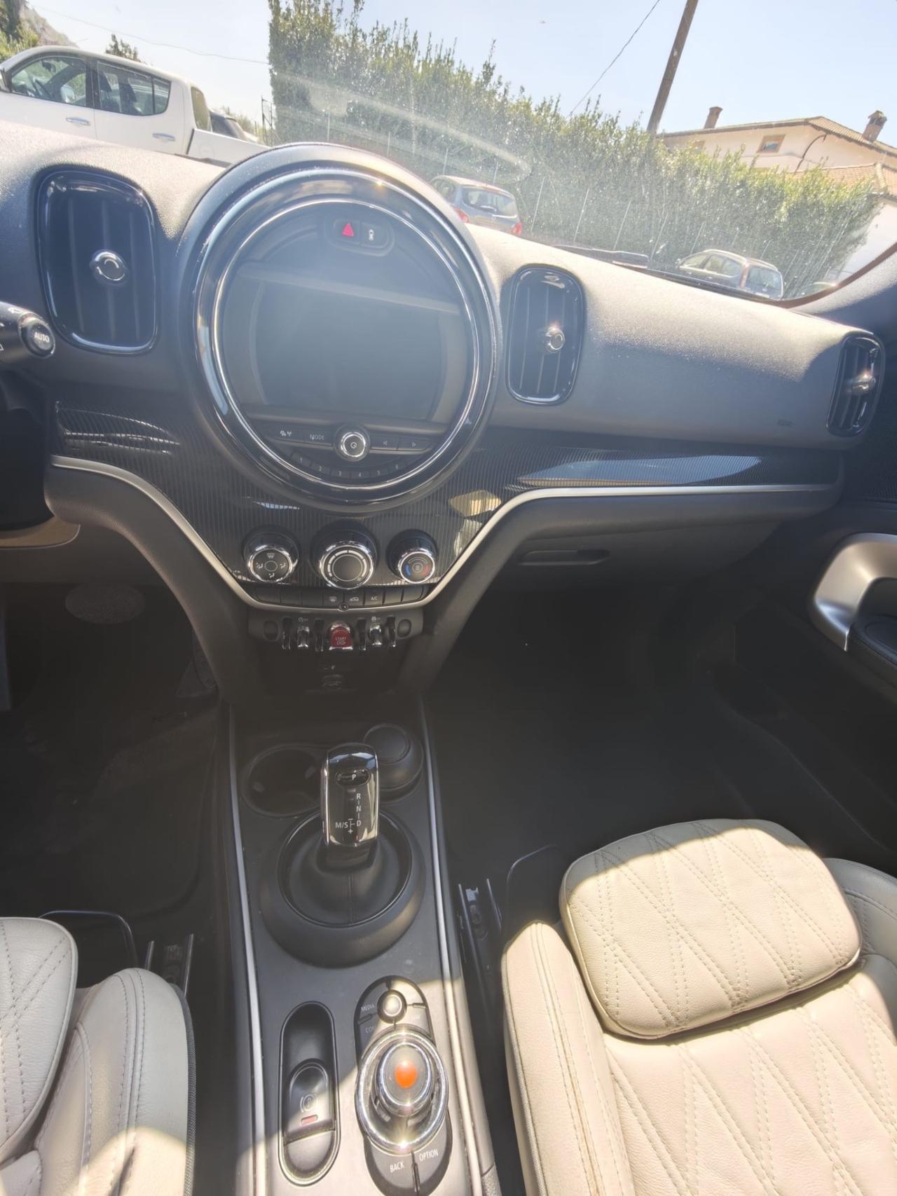 Mini Cooper D Countryman 2.0 Business ALL4 Automatica