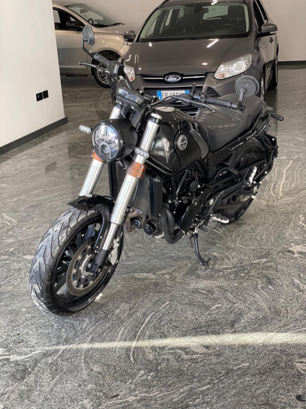 Benelli Leoncino 500