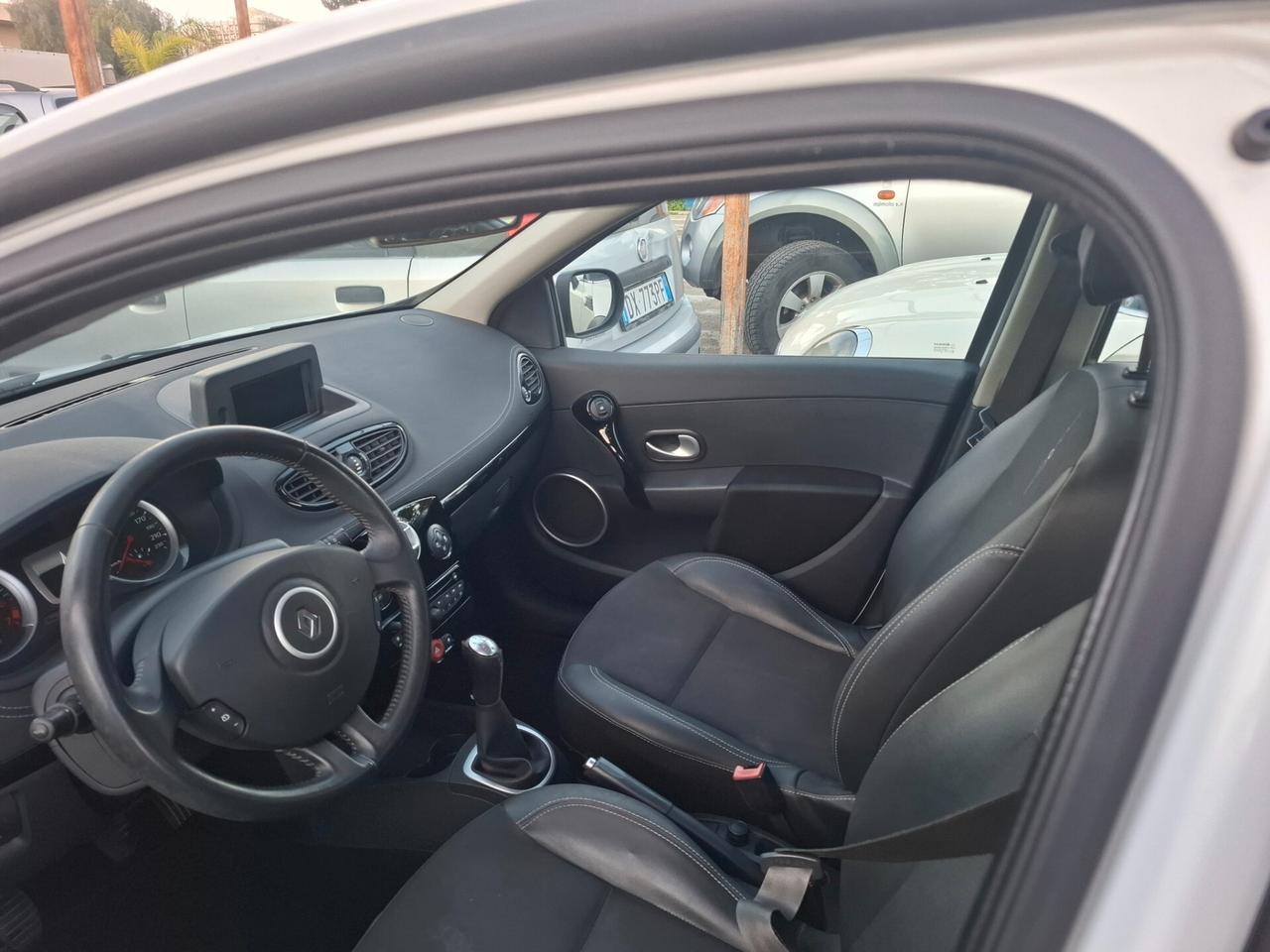 Renault Clio 1.2 16V 5 porte Dynamique anno 2012