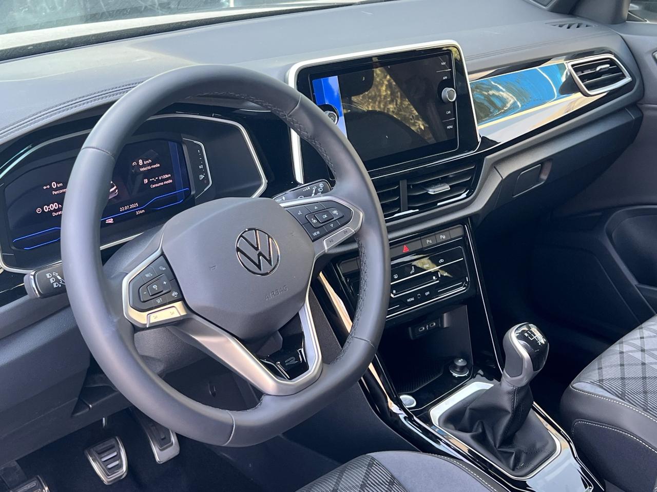 Volkswagen T-Roc 1.0 TSI R-Line possibilità noleggio no scoring