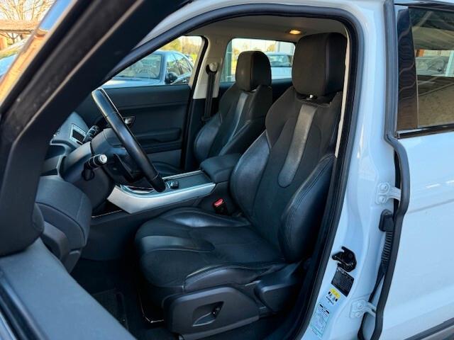 Land Rover Range Evoque 2.2 TD4 5p. Pure