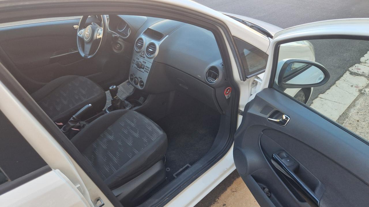 Opel Corsa 1.0 12V 5 porte Elective