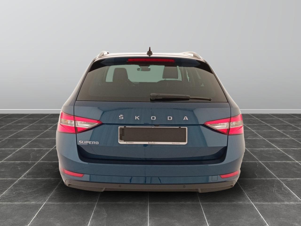 Skoda Superb wagon 2.0 tdi evo scr 150cv style dsg