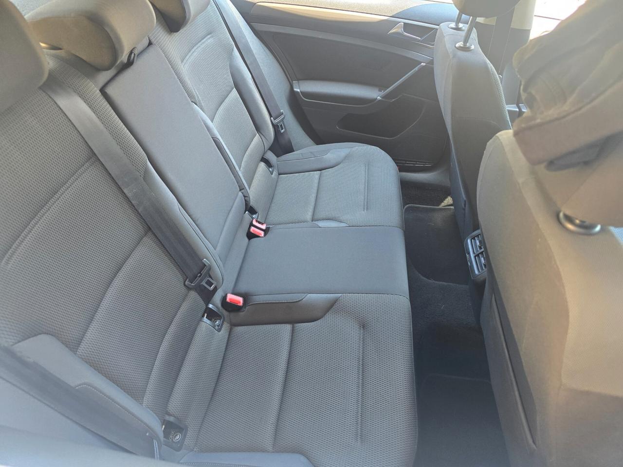 VOLKSWAGEN GOLF VII 1.6 TDI 105CV "OK NEOPATENTATI"