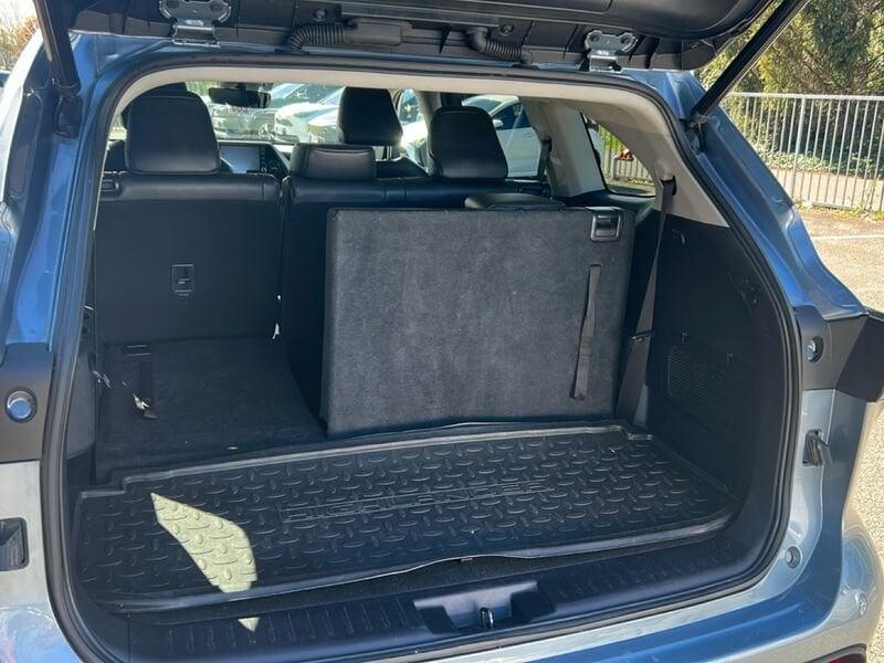 Toyota Highlander 2.5H (244 CV) E-CVT Lounge