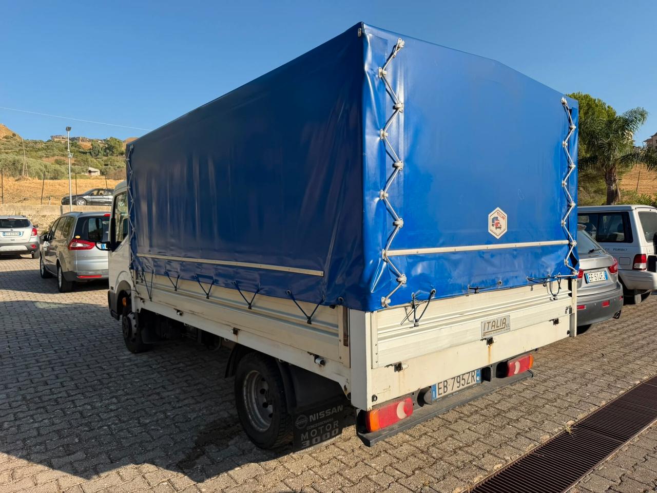 NISSAN CABSTAR ANNO 2011 2.5 DIESEL 110 CV PREZZO PIU IVA