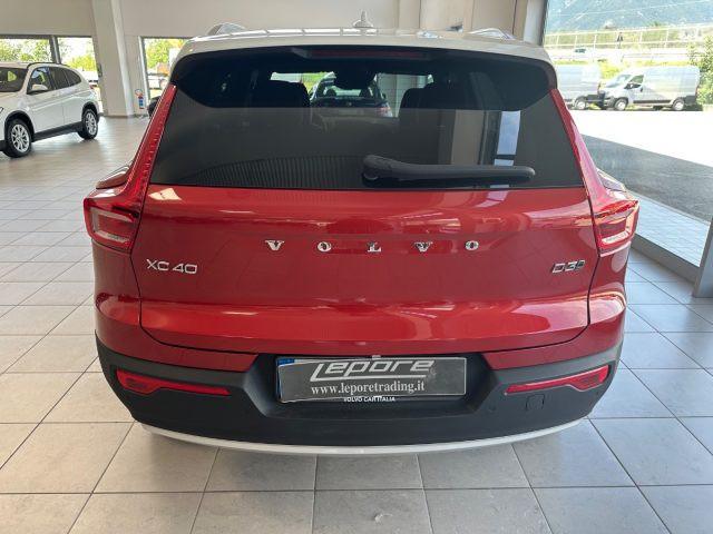 VOLVO XC40 D3 AWD Geartronic Momentum
