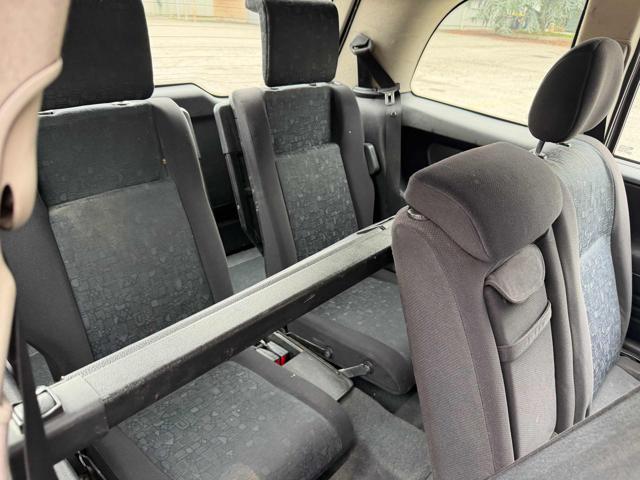 OPEL Zafira 2.2 16V DTI 7posti senza nessun lavoro da fare