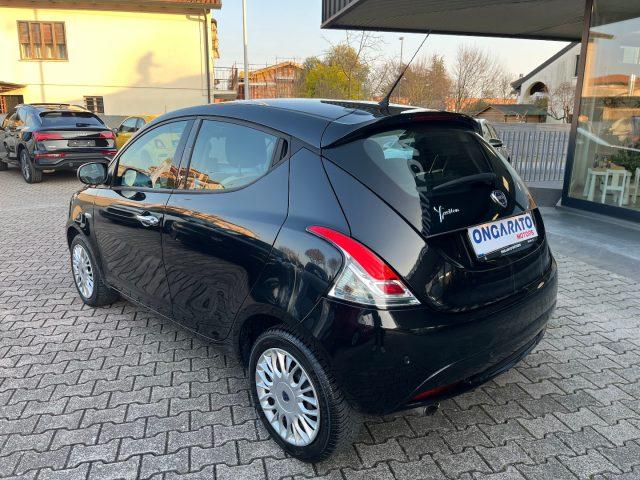 LANCIA Ypsilon 1.2 69 CV 5 porte Silver #Alcantara#Fendi#Sensori