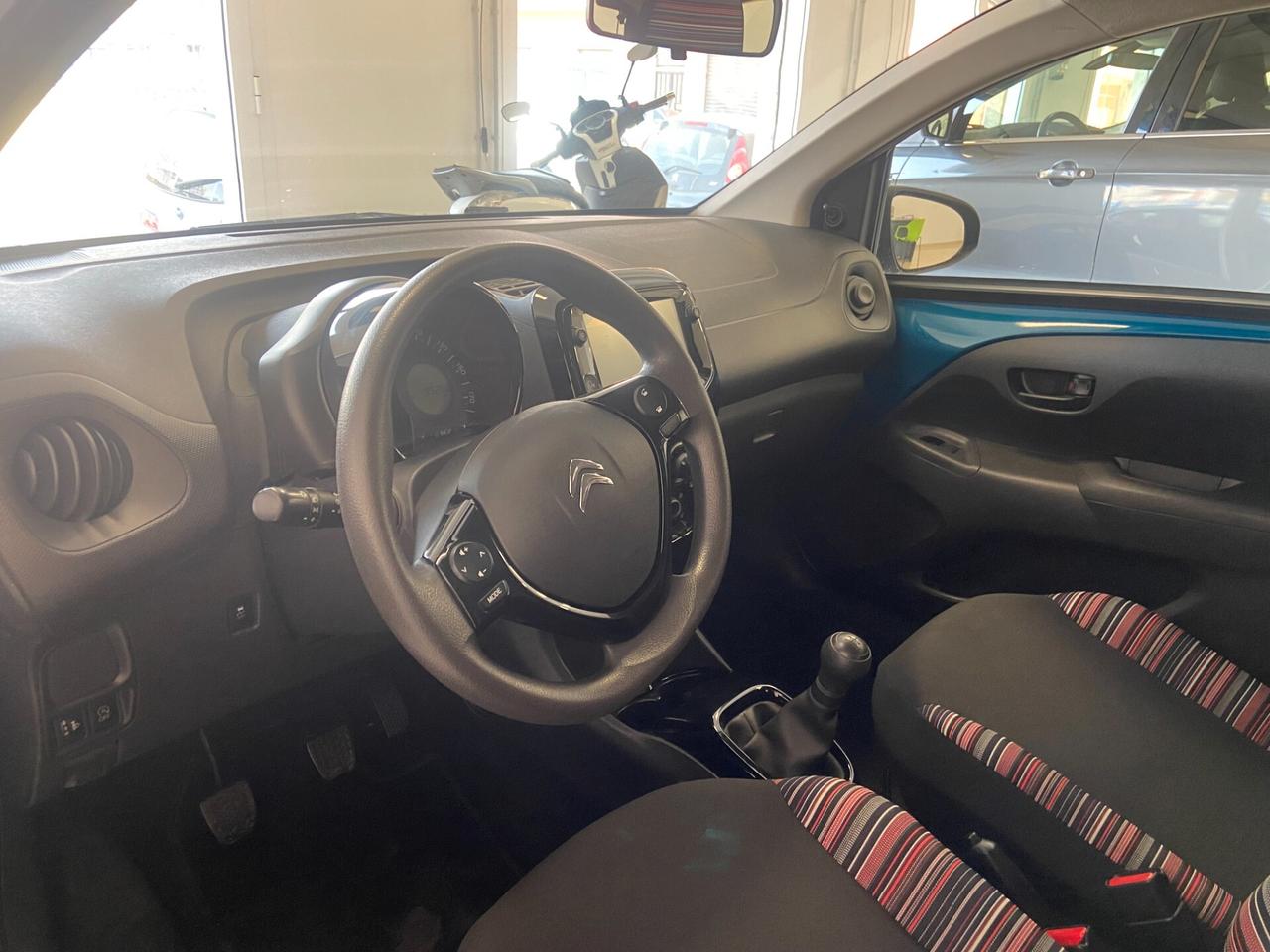 Citroen C1 VTi 72 S&S 5 porte Shine