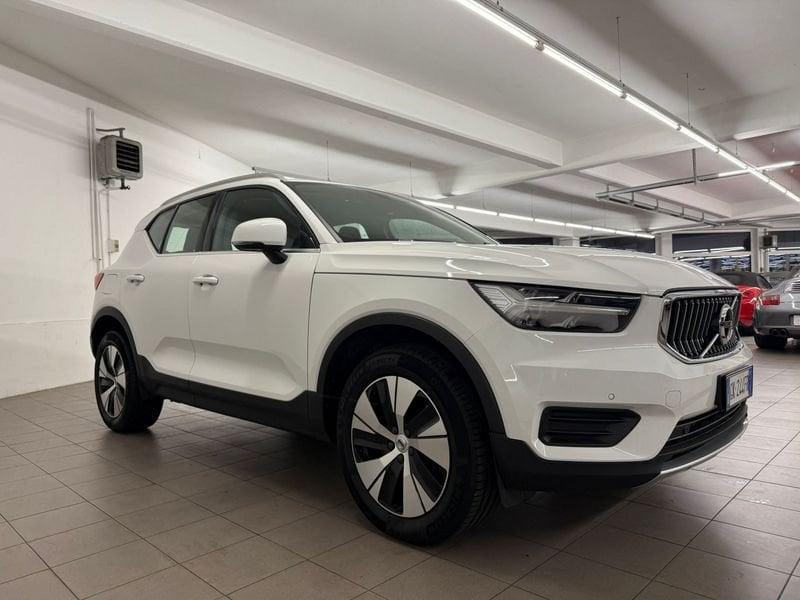 Volvo XC40 T4Recharge Plug-inInscription Expressionanche a332€