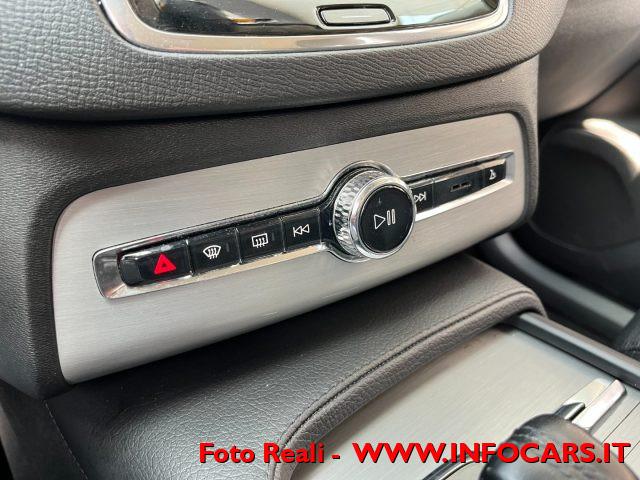 VOLVO XC90 B5 (d) AWD MHEV Geartronic Business Plus PROMO