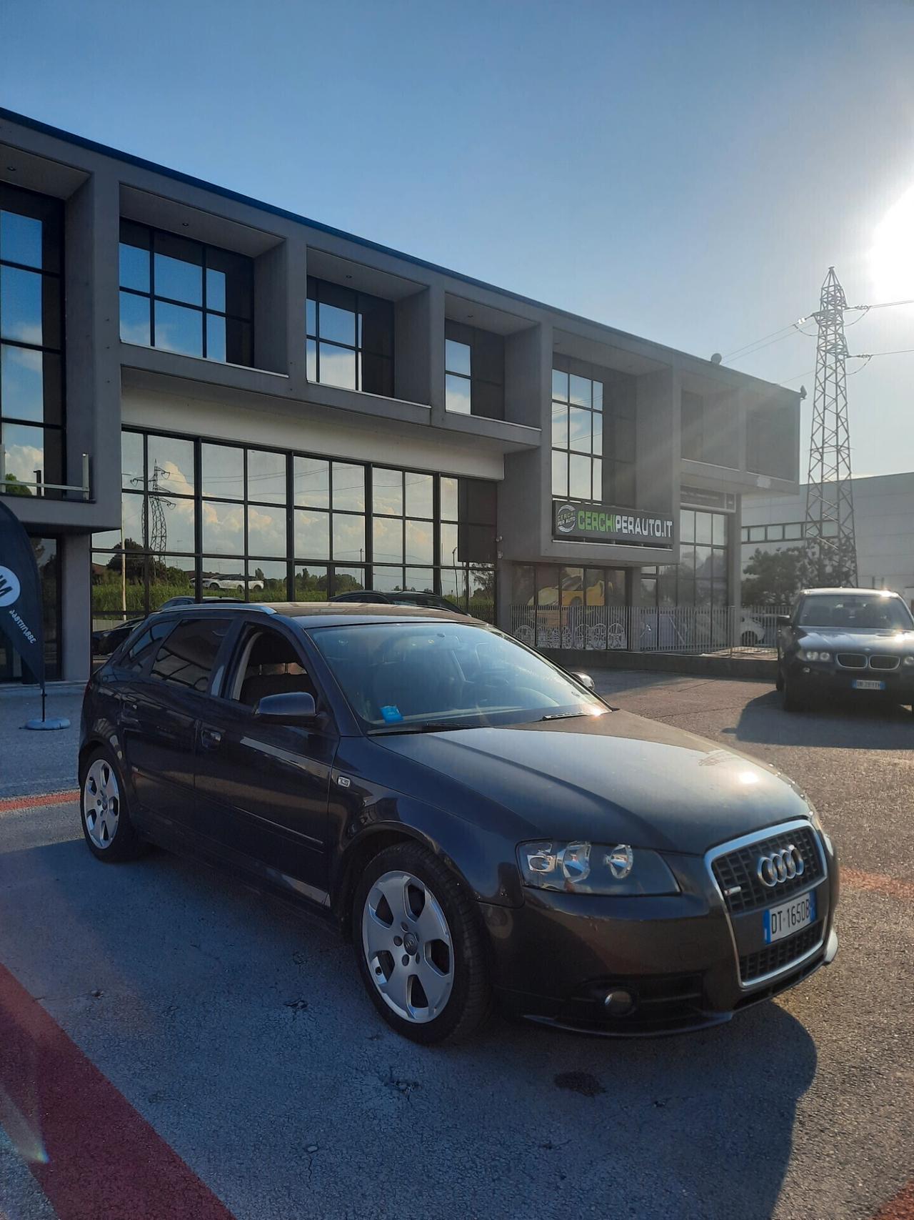 Audi A3 2.0 16V TDI ESTERNO S-LINE Ambition 170 cavalli
