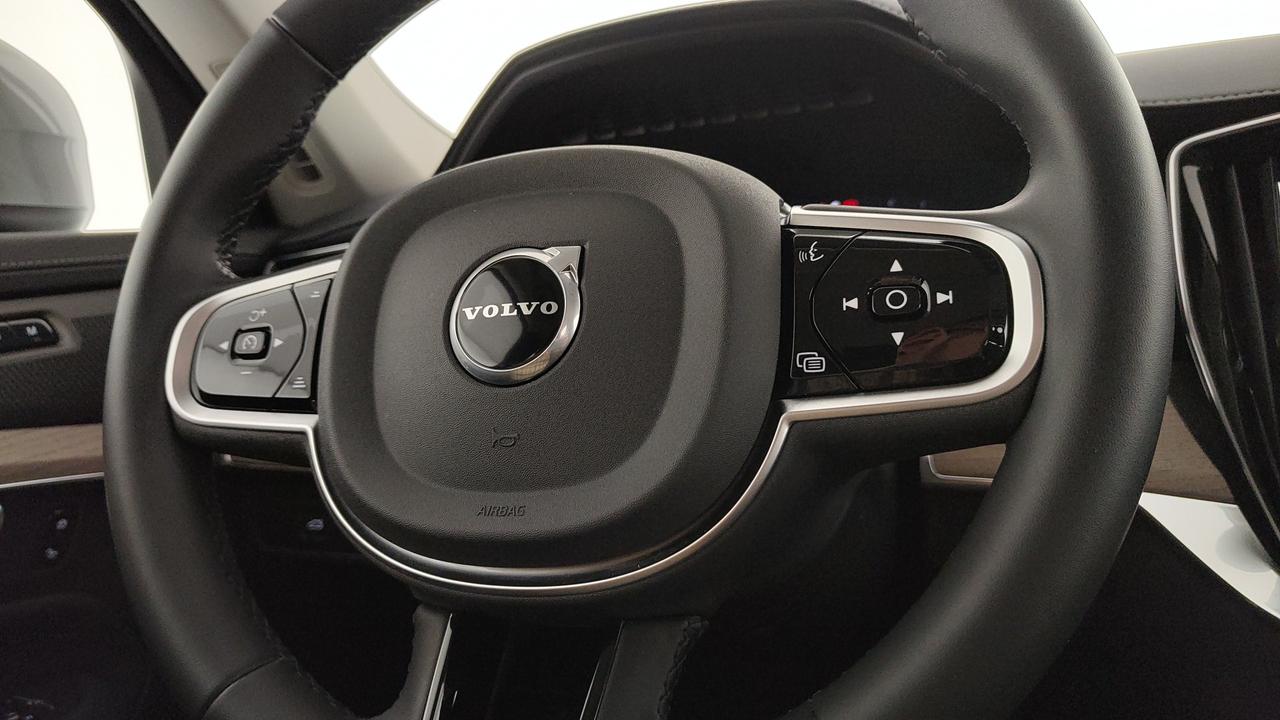 VOLVO XC90 2.0 b5 Plus Bright awd 7p.ti auto