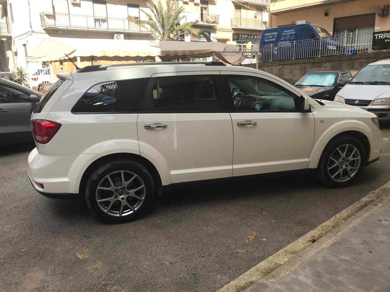 Fiat Freemont 2.0 Multijet 12/2015 7 POSTI