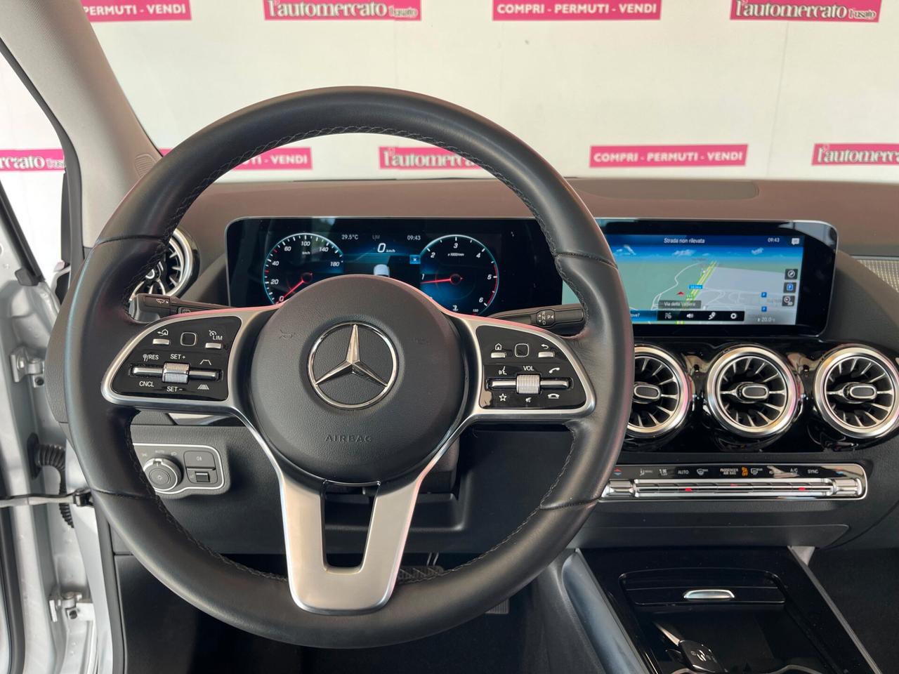 MERCEDES Classe B (W247) B 200 d Automatic ...